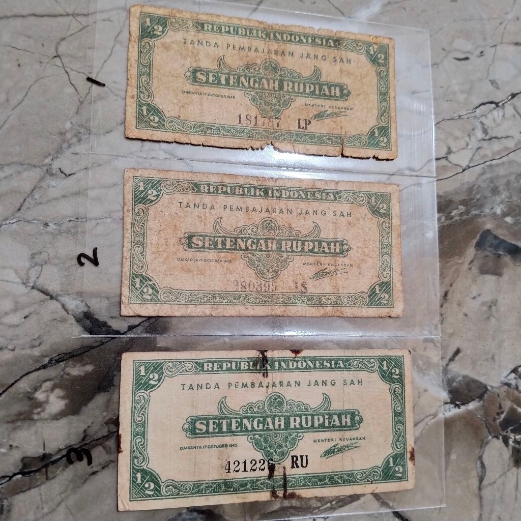 uang kuno 1/2 rupiah 1945 setengah rupiah