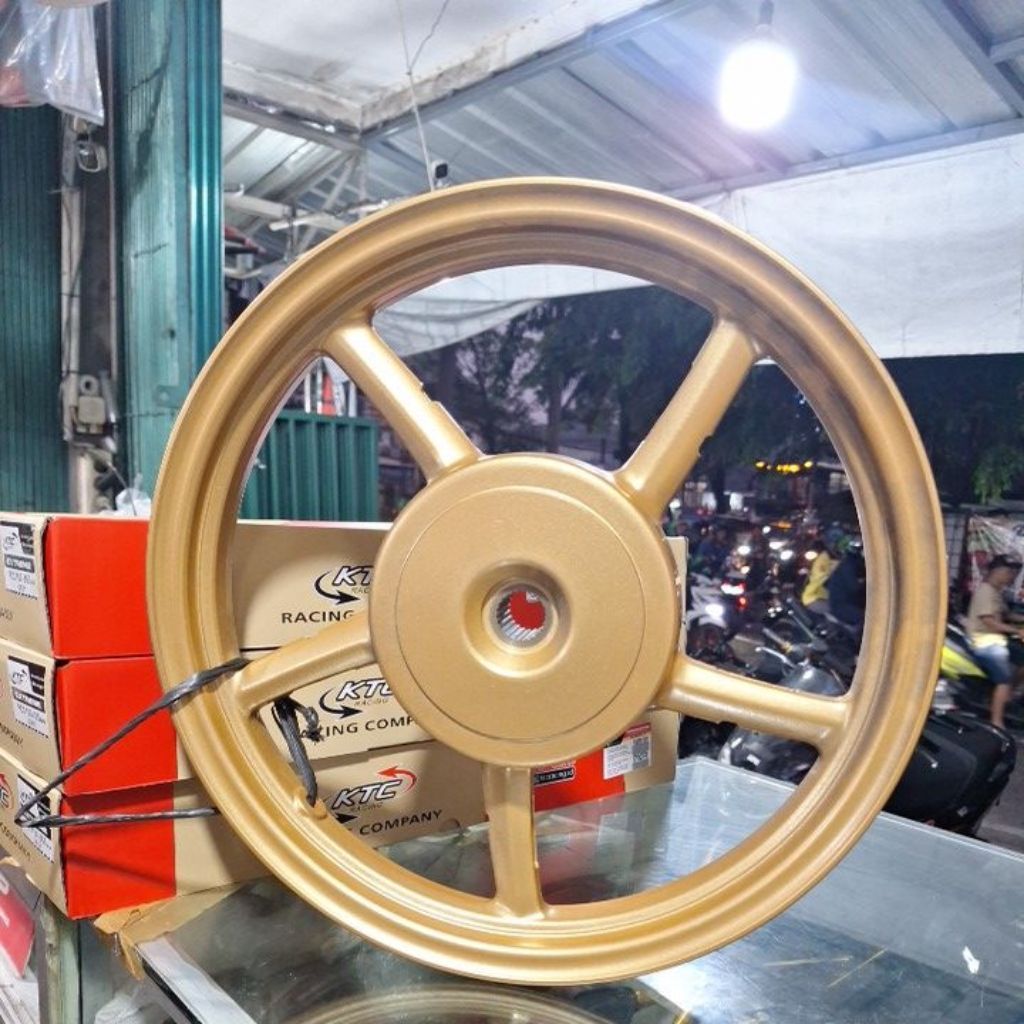 Velg RCB Beat Sp522 / Velg RCB Scoopi SP522 / Velg racing RCB Beat - scoopi - Vario 110 140x160-17 1