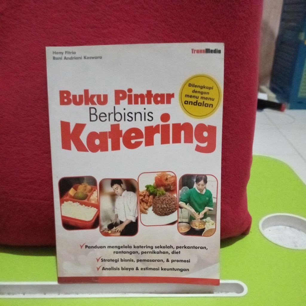 Buku Pintar Berbisnis Katering TransMedia Panduan Katering Sekolah Perkantoran Pernikahan,bekas