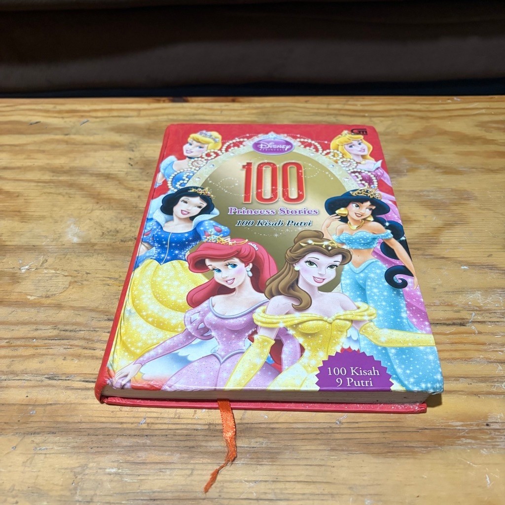 Buku Disney Princess 100 Princess Stories
