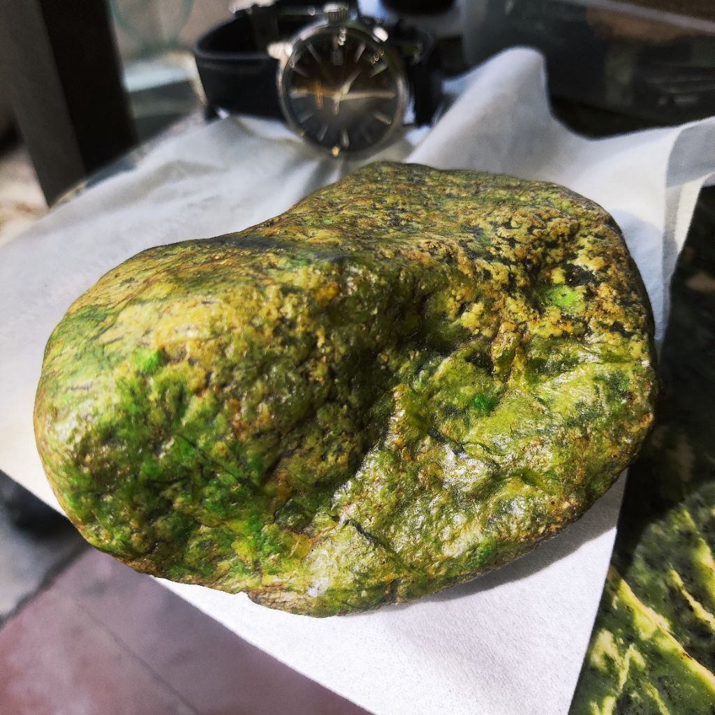 Batu idocrase lumut aceh 800 gram