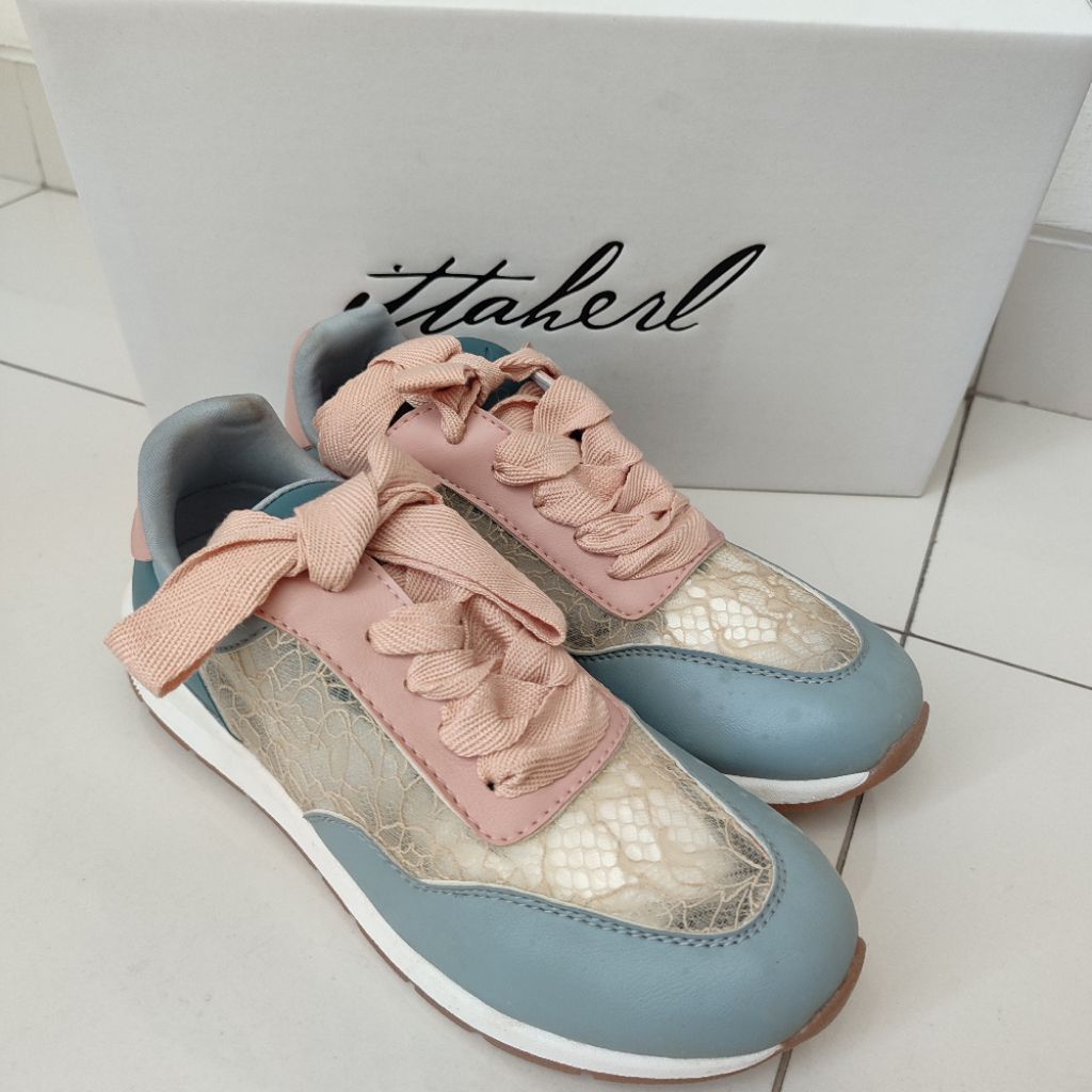 NEW Ittaherl Rien Size 38