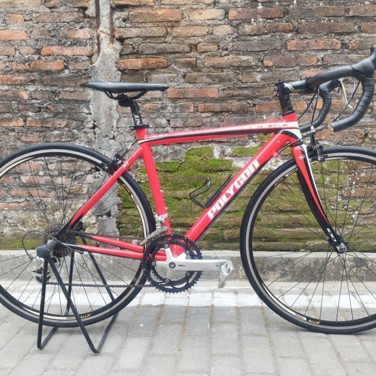 Roadbike Polygon Helios 100 Size S