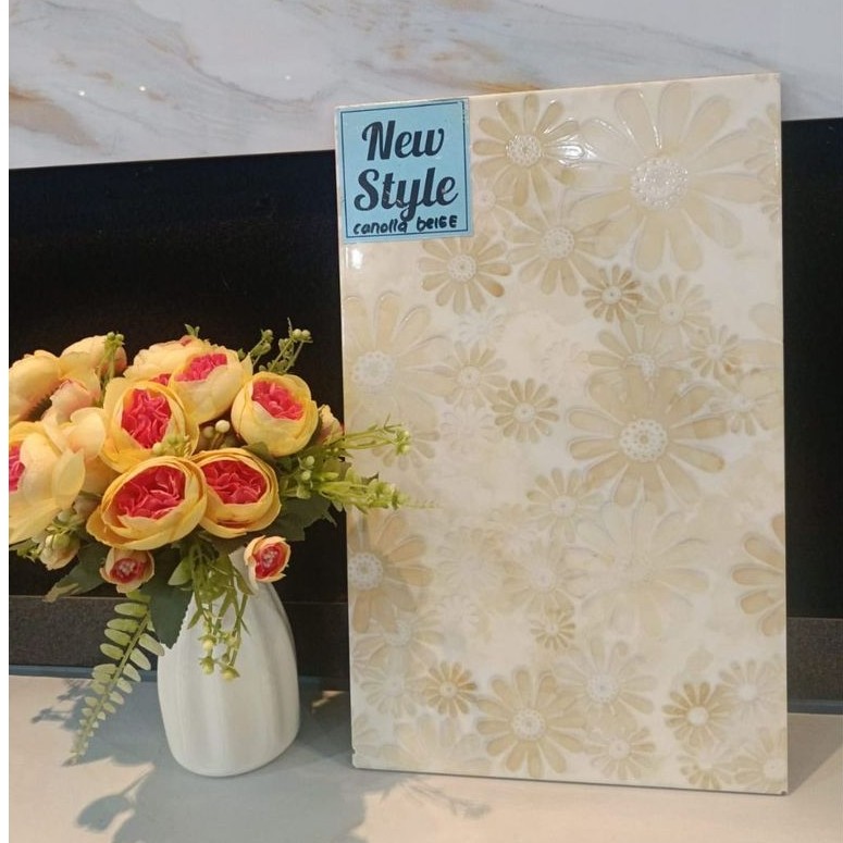 Keramik Dinding Sun Power Canolla Beige 25×40