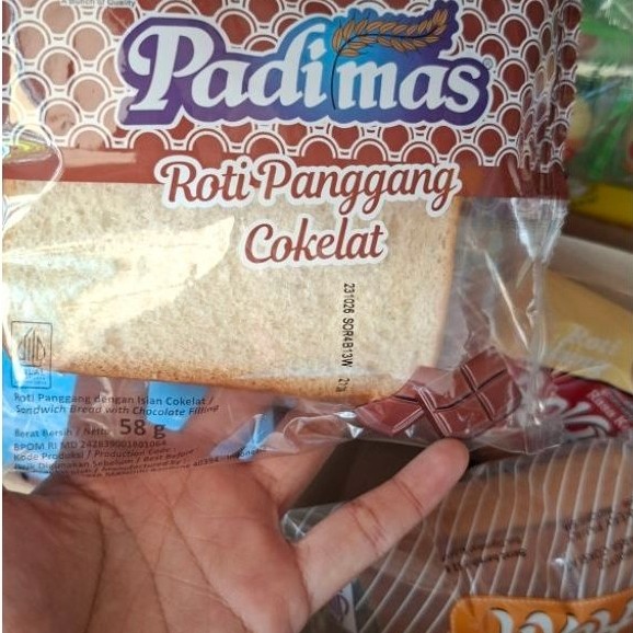 padimas roti panggang cokelat