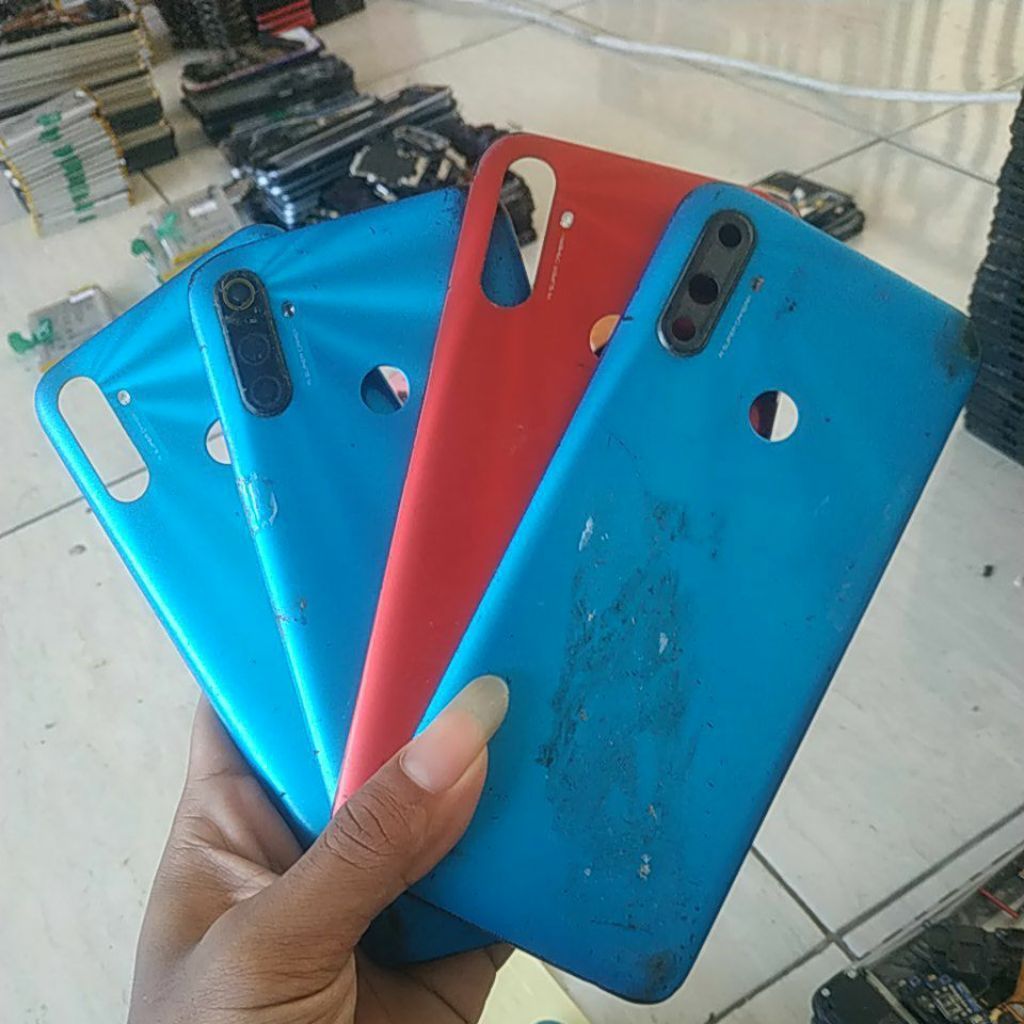 backdoor bekas realme c3 cek deskripsi