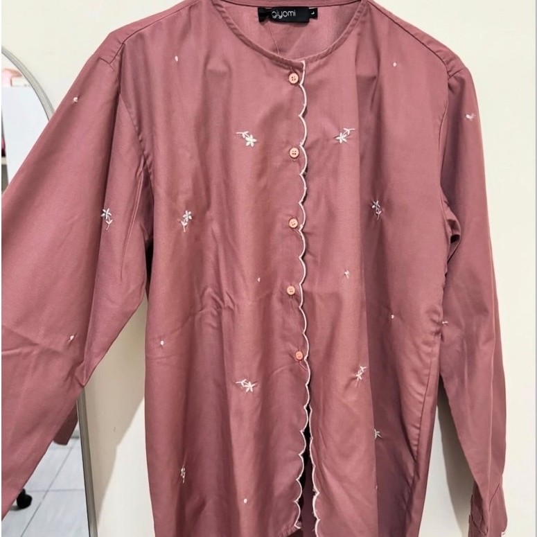 Giyomi Blouse Preloved