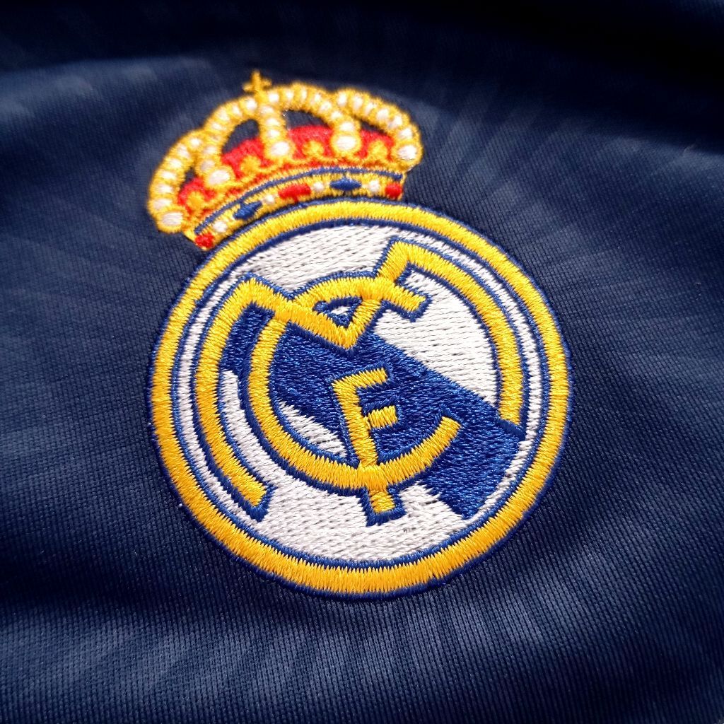 Real Madrid Away 2010/2011 Longsleeve