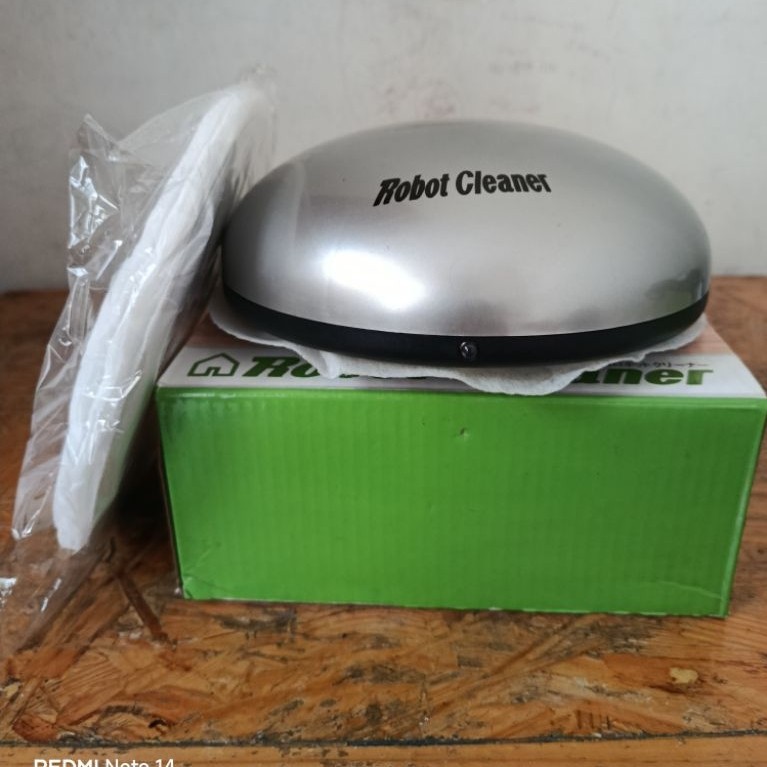 Robot Cleaner sapu lantai