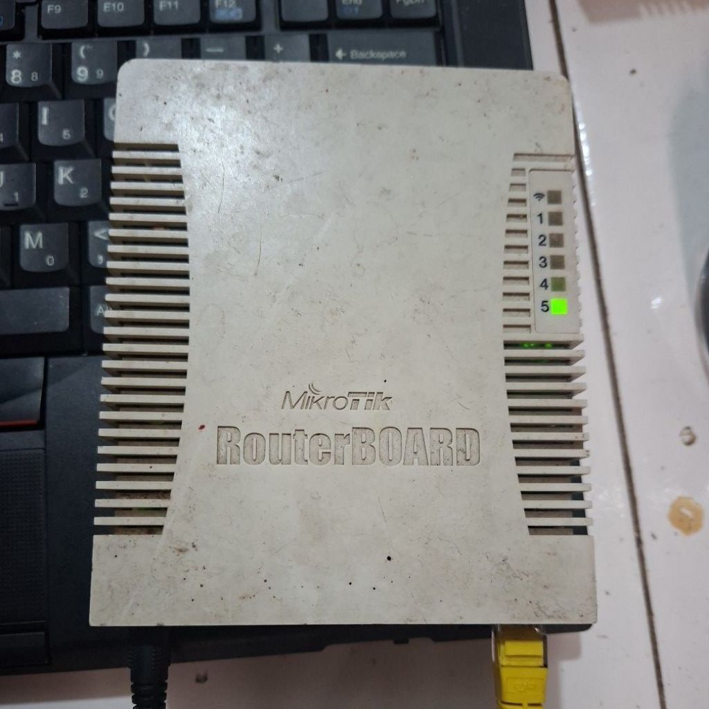 mikrotik rb751u-2hnd
