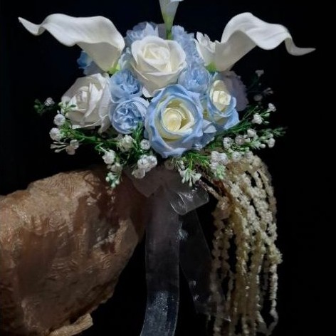 Hand Bouquet Wedding-Calla Lily & Mawar-Bunga Artificial