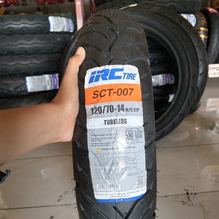 ban motor PCX 150 dan PCX 160 merk IRC