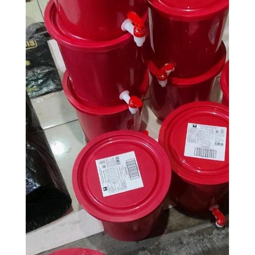 Ember Plastik / Ember + kran Ember Plastik