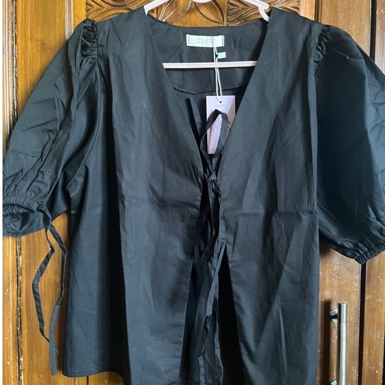 NEW OUDRE BONI TOP IN BLACK