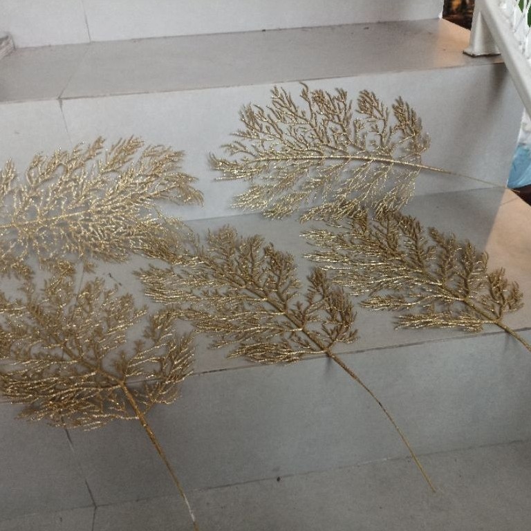 paket 5 hiasan daun pinus emas besar langka eksklusif