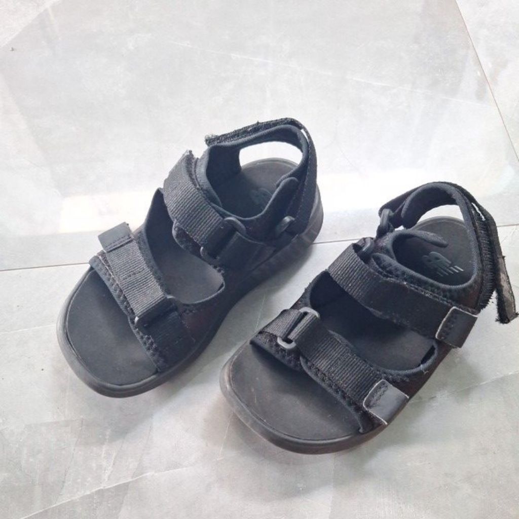 (PRELOVED) SANDAL ANAK  NEW BALANCE INSOLE 16/17CM