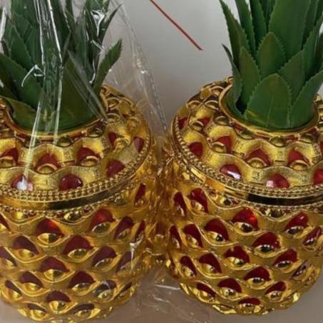 Coklat Imlek / Coklat Imlek Nanas Emas / Coklat Bentuk Nanas Emas