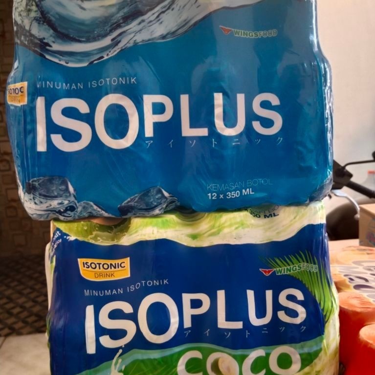 Minuman Isotonik ISOPLUS 12 Botol 350ml(1 pack)