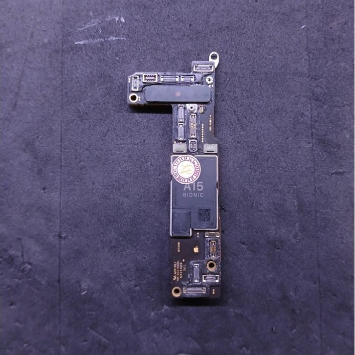 iPhone 14 Plus 256GB passcode fresh