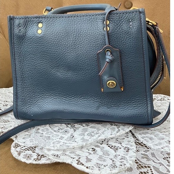 PRELOVED COACH blue pebble leather Rogue 25 bag