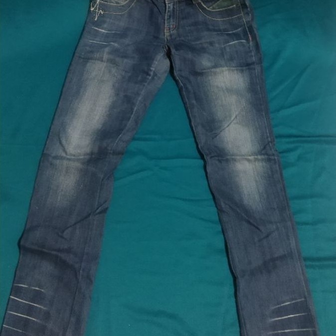 Bespoke Project Celana Jeans Hipnos - Slim Straight Fit, Nyaman Dipakai Setiap Hari