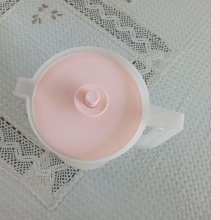 Tupperware Tempat Air/Tupperware Pink/Tupperware 2 liter