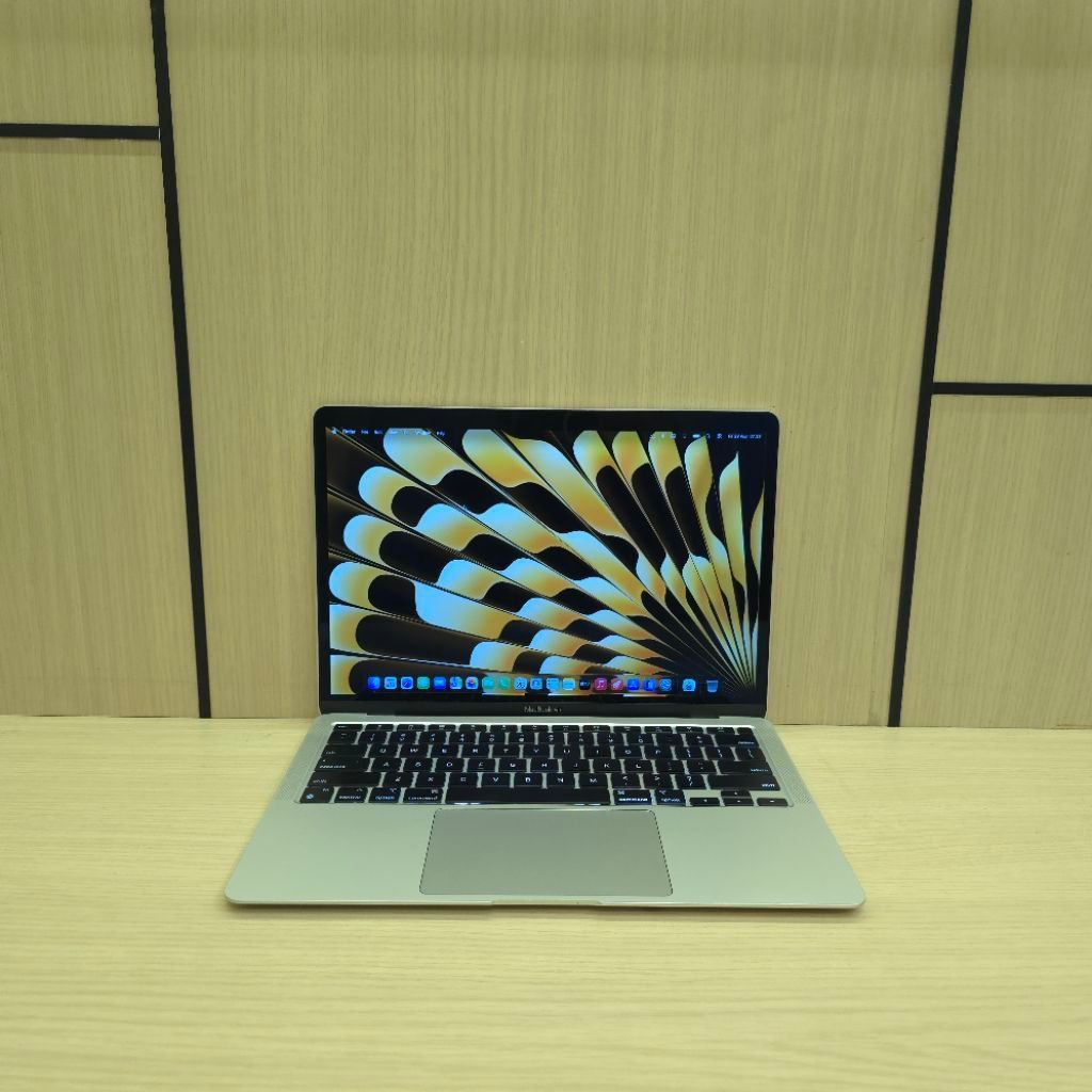 Macbook Air 2020 M1 RAM 8GB SSD 128GB 256GB 512GB 02
