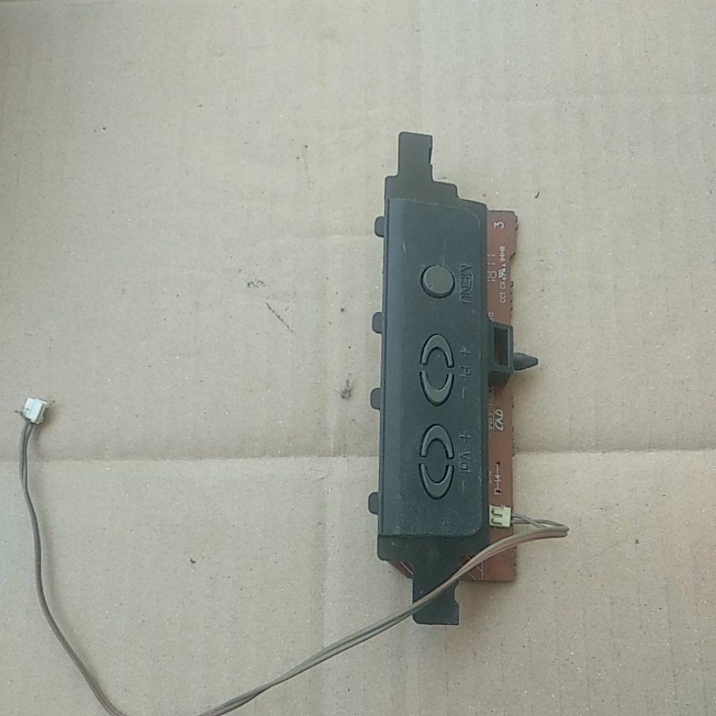 tombol key polytron crystaline slim 21 in