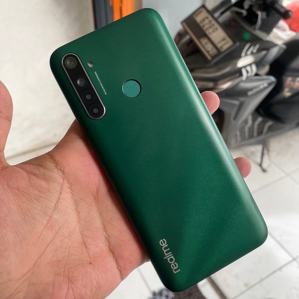Realmi 5i Ram 4/64 Second
