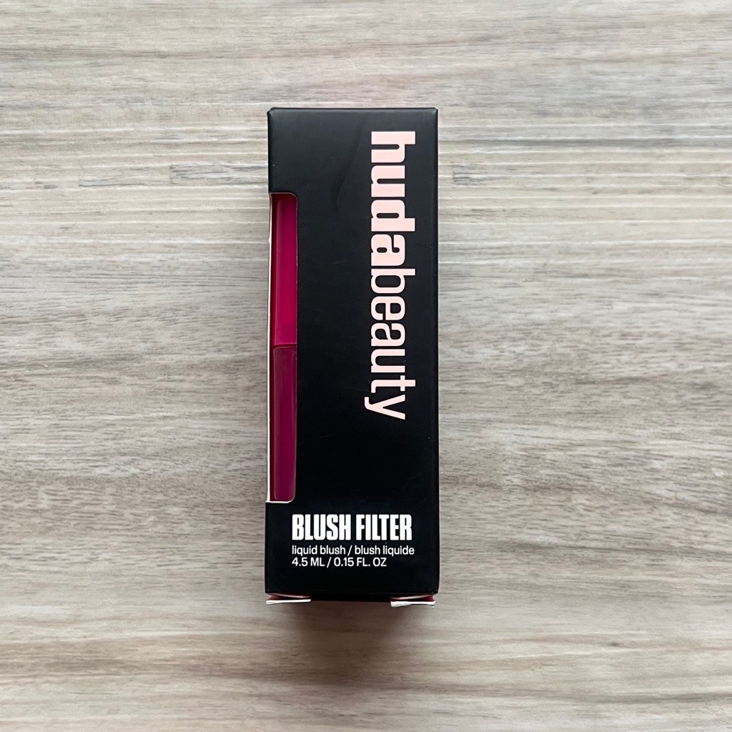 Huda Beauty Blush Filter liquid blush Intense Guava