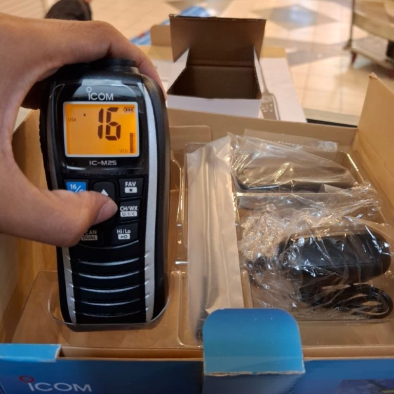 HT Icom M25 Marine Usb 5Watt