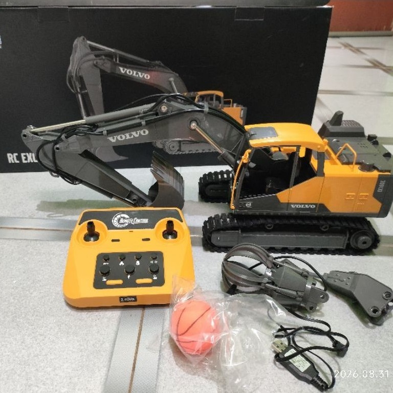Rc excavator Volvo Double E. 598 EC160E.Metal 3 in 1