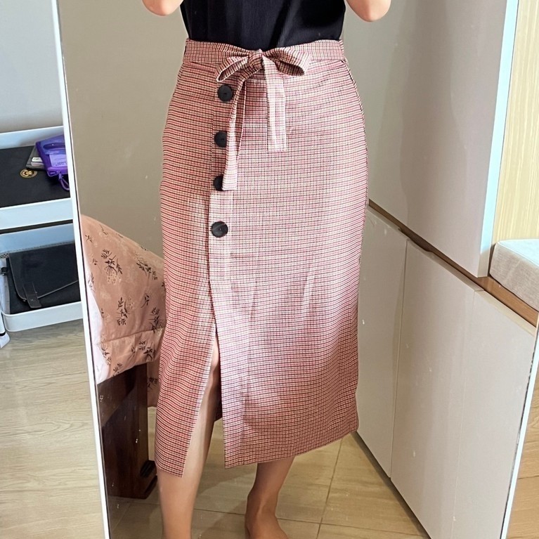 PRELOVED ZARA Midi Skirt