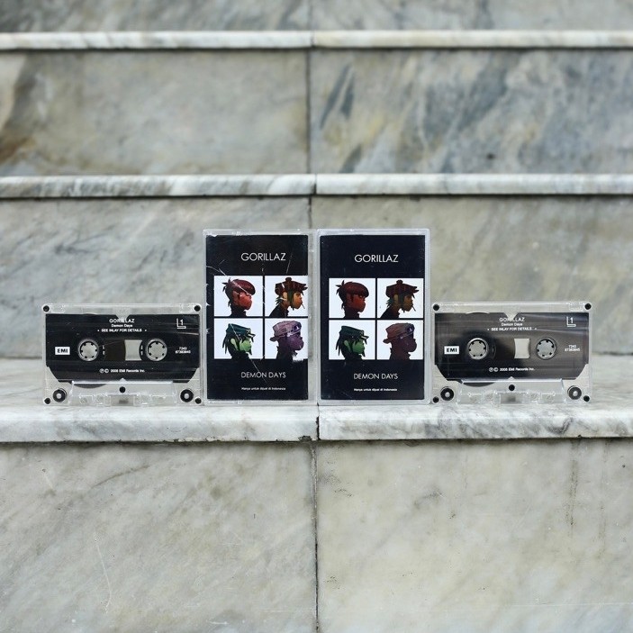Kaset pita Gorillaz Demon Days (Covernya Kurang Bagus)