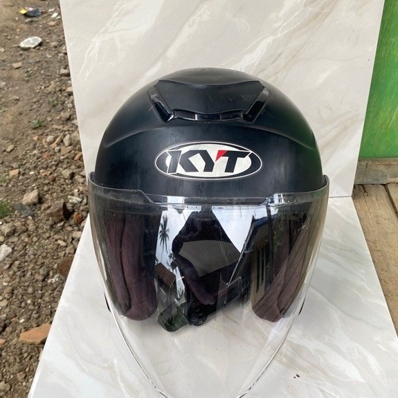 Helm kyt kyoto second hitam