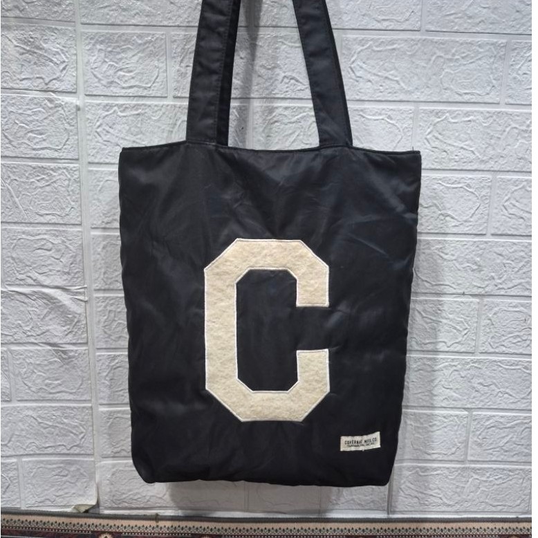 TOTE BAG BRAND COVERNAT X  INNISFREE HITAM