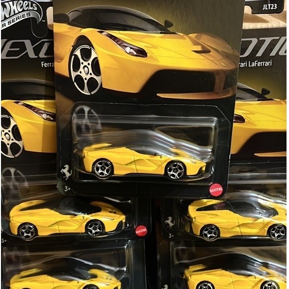hotwheels exotic La Ferrari