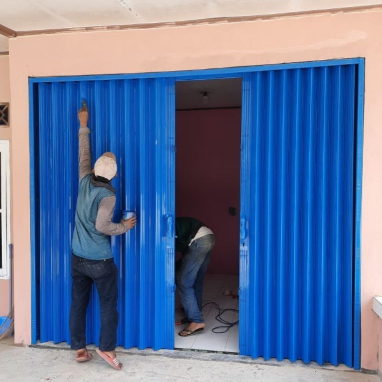 folding gate rolling door