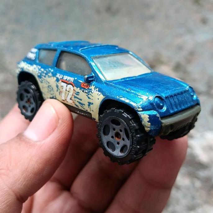 DIECAST LOOSE MATCHBOX JEEP COMPASS MATCHBOX LOOSE DIECAST JEEP