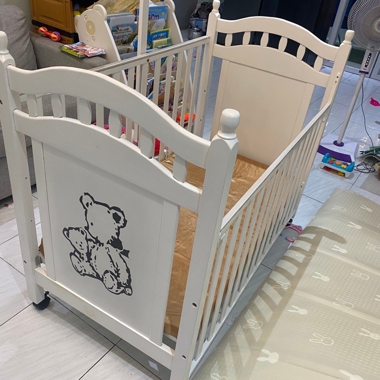 baby box little equi