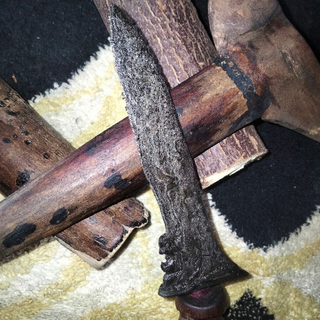 keris sepuh pusaka kecil sekilan sjengkal Pandit o Seme dhi est mataram awal pedaringan kebak wilah 