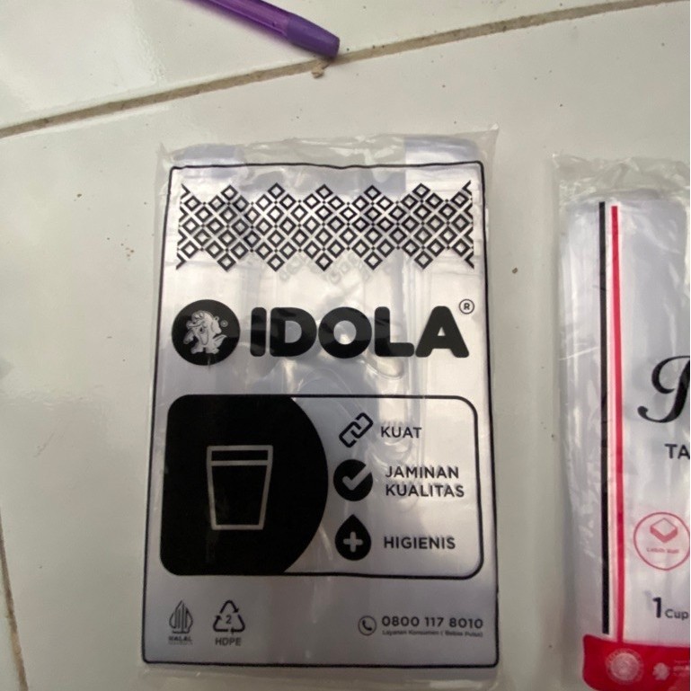 kantong Gelas Idola