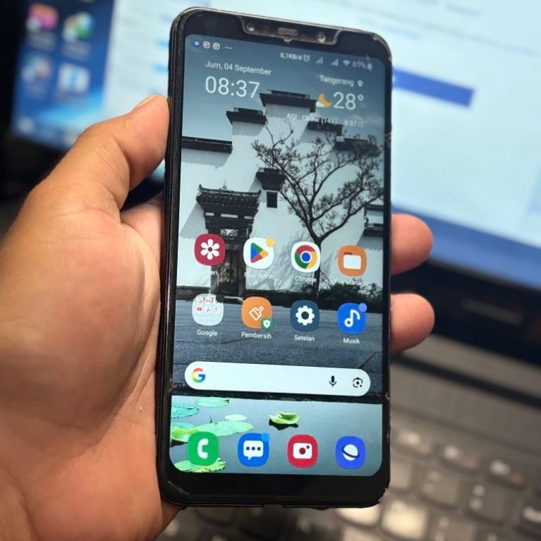 POCOPHONE F1BEKAS SNAPDRAGON 845 6/128 HP ONLY