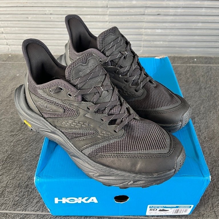 Hoka M Anacapa 2 Freedom Full Black  Size 41 1/3 (26 cm) (Pernah Pakai/ Second) Sepatu Trail Run