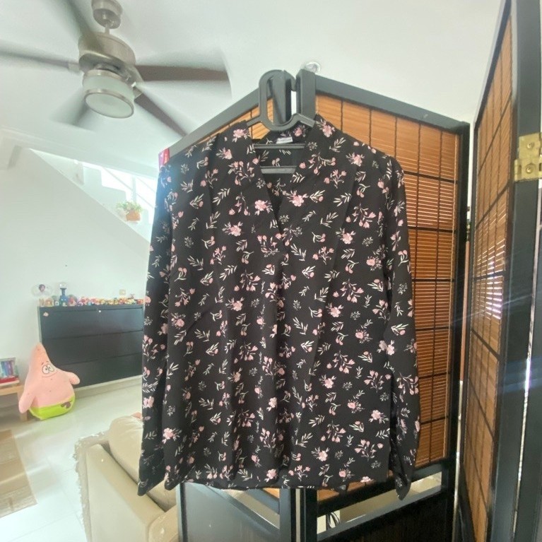 Preloved Baju Blouse The Executive / Preloved Blouse Executive