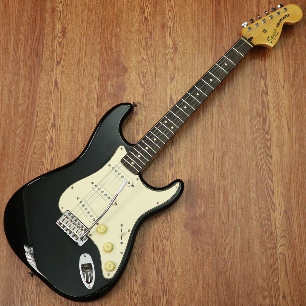 GITAR SQUIER STRATOCASTER VINTAGE MODIFIED 70’s ORIGINAL