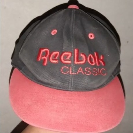 topi reebok original