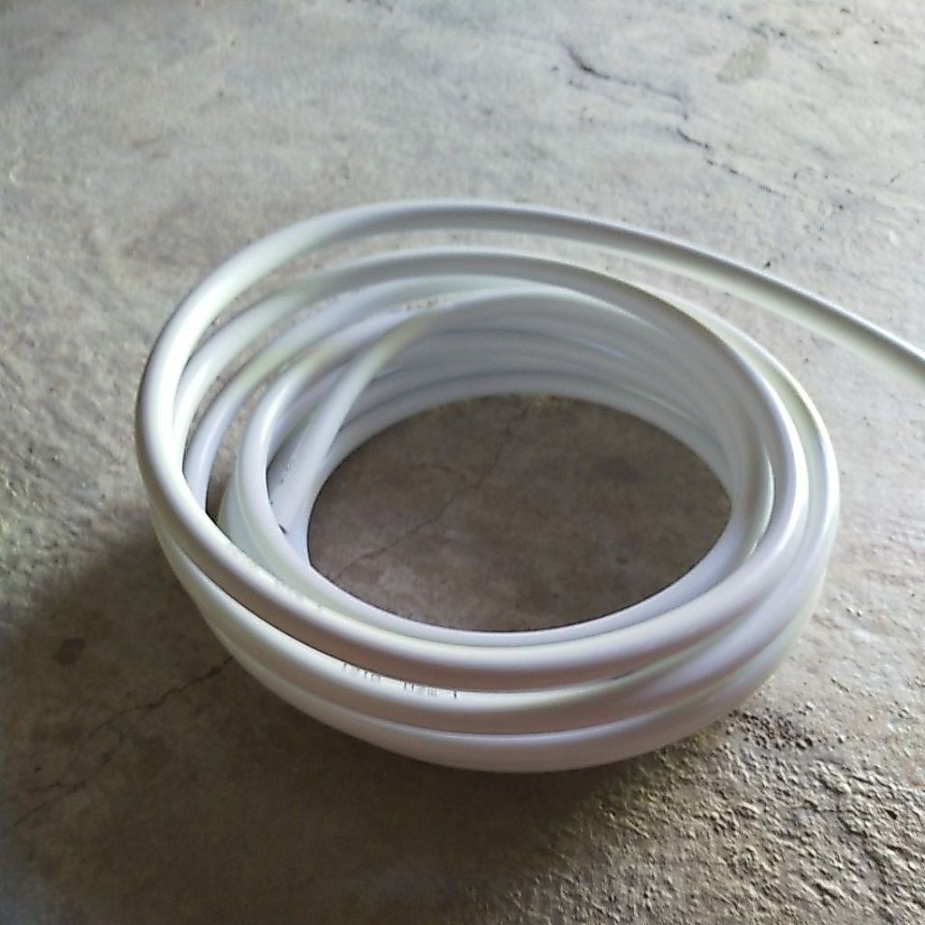 pipa dekorasi elastis