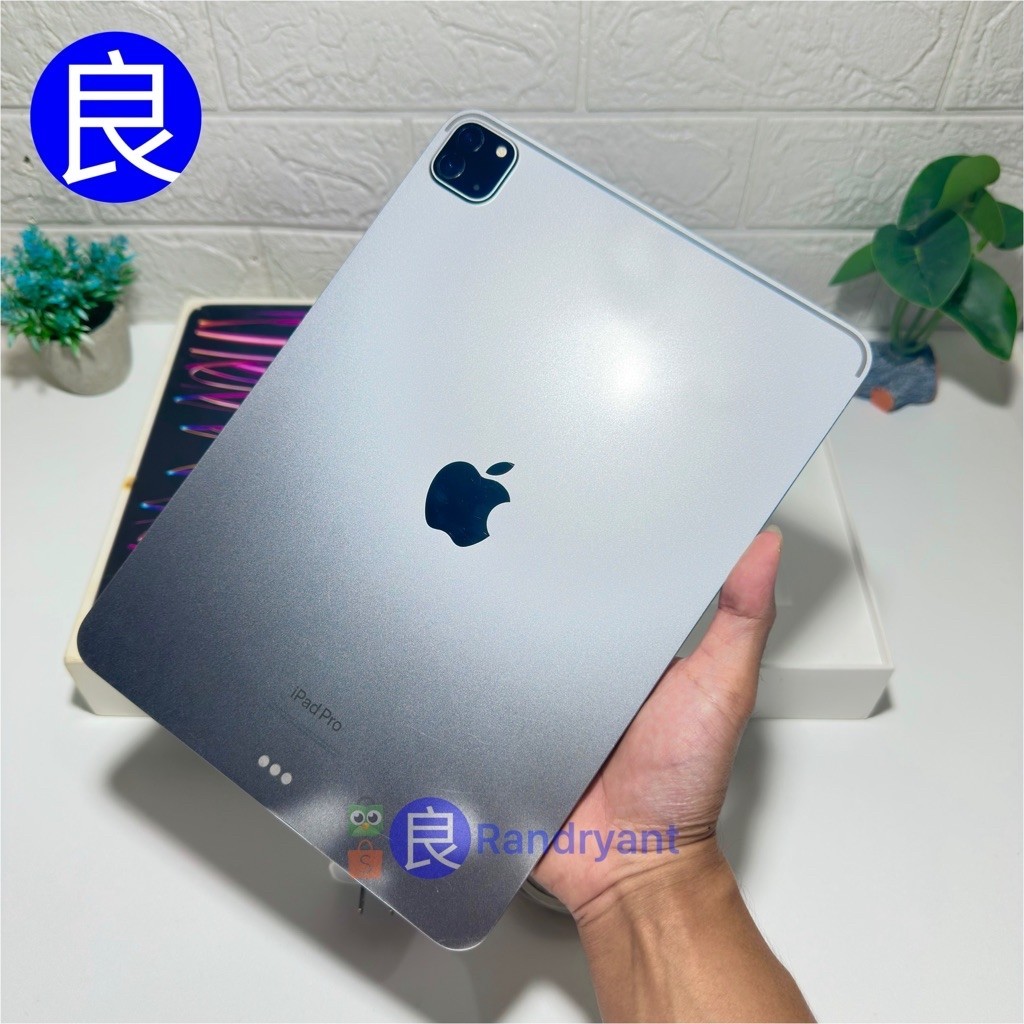 iPad Pro 11 Inchi M2 2022 128GB Space Gray INTER WiFi Only Fullset Ori Mulus Like New Bekas Second I