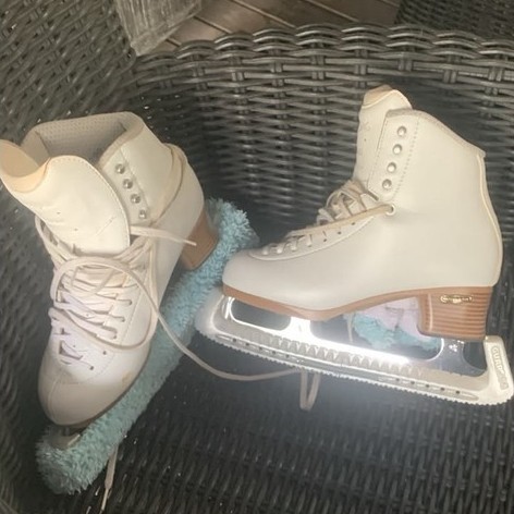 Sepatu Ice Skating Jackson Ultima Free Style